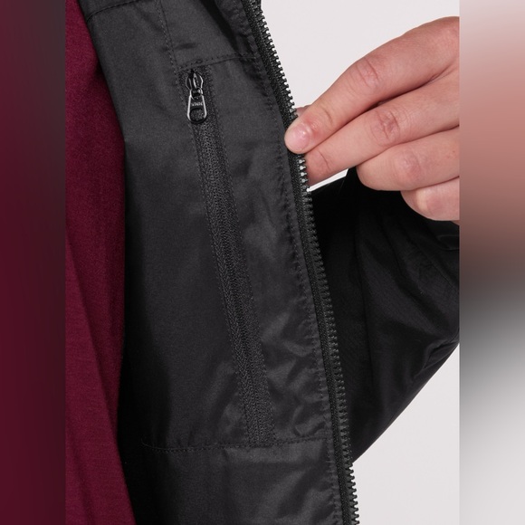 Arc’teryx LT Hoody - Picture 8 of 11